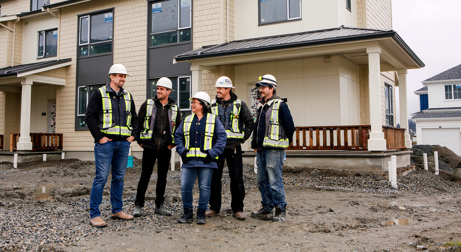 BlueCity Construction team construction photo on site houses